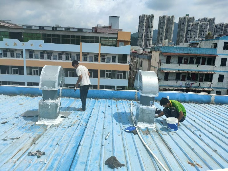 金乡钢结构屋面涂料维修方法